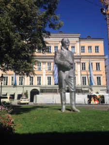 Kunststatue