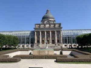 Die Bayerische Staatskanzlei