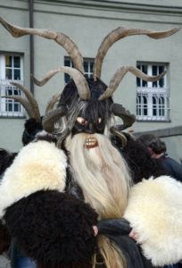 ein-krampus-ein-kinderschreck