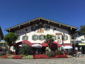 Lüftlmalerei an der Fassade der Alten Post