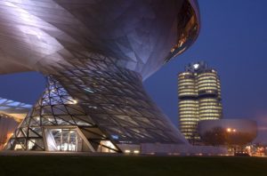 BMW Welt und BMW Vierzylinder