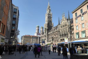 Zeitreise durch das Neue Rathaus München